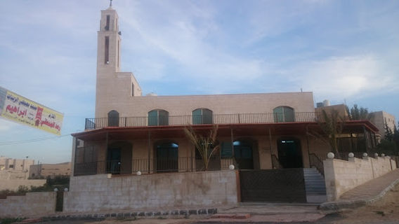 Hanzalah mosque washing angels