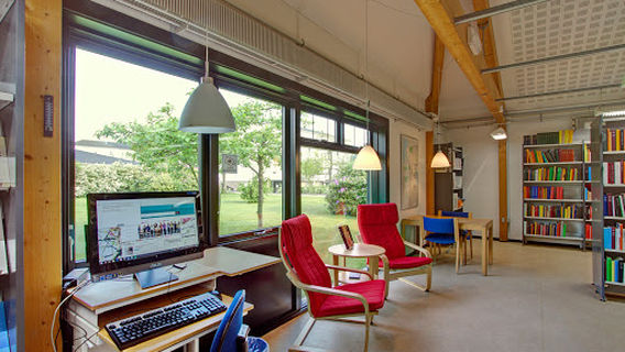 Humlebæk Library
