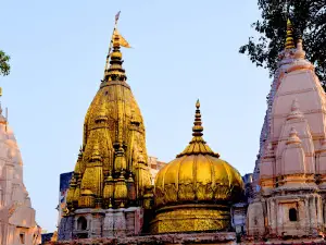 Shri Kashi Vishwanath Temple