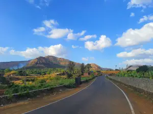 Mulshi Dam View Point