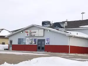 Spicer Cinema 4