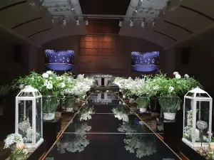 Amor Convention wedding
