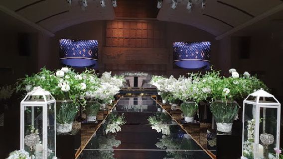 Amor Convention wedding