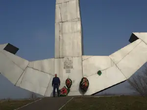 Yakor' Memorial
