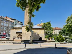 Yunus Emre Camii ve Türbesi