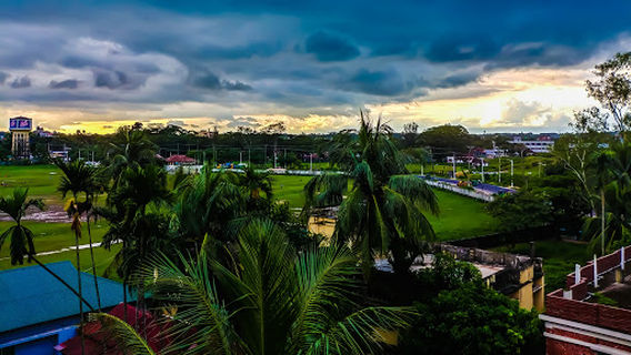 MC College Playground