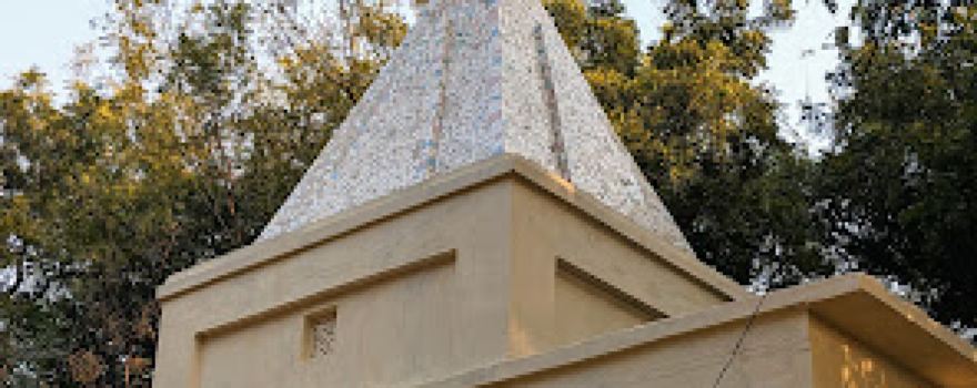 Shiv Temple (Pure Jhau lal ka purva)