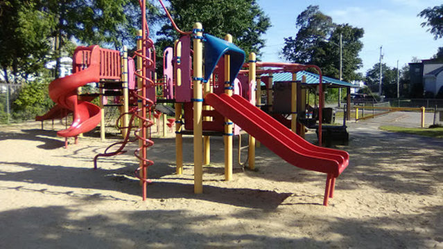 Pulaski Playground & Dog Park