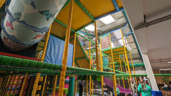 Play @ Lower Drayton Farm