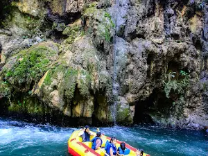Air Terjun Purba Tirai Bidadari