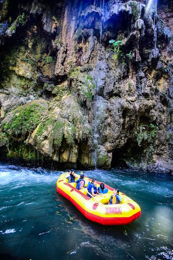 Air Terjun Purba Tirai Bidadari