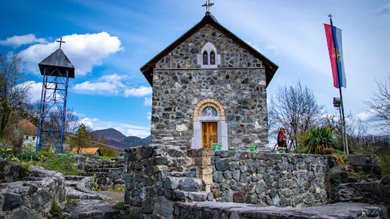 Manastir Orahovica - Mažići