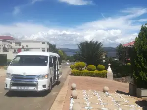 Hartbeespoort Dam Snake and Animal Park