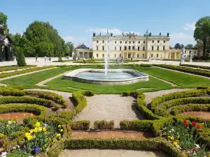 Park Garden Palace of Branicki