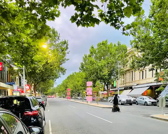 Hotels near Lygon Street