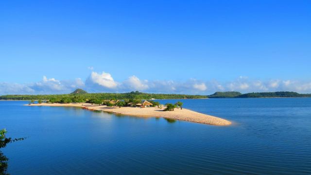 Alter do Chao Beach