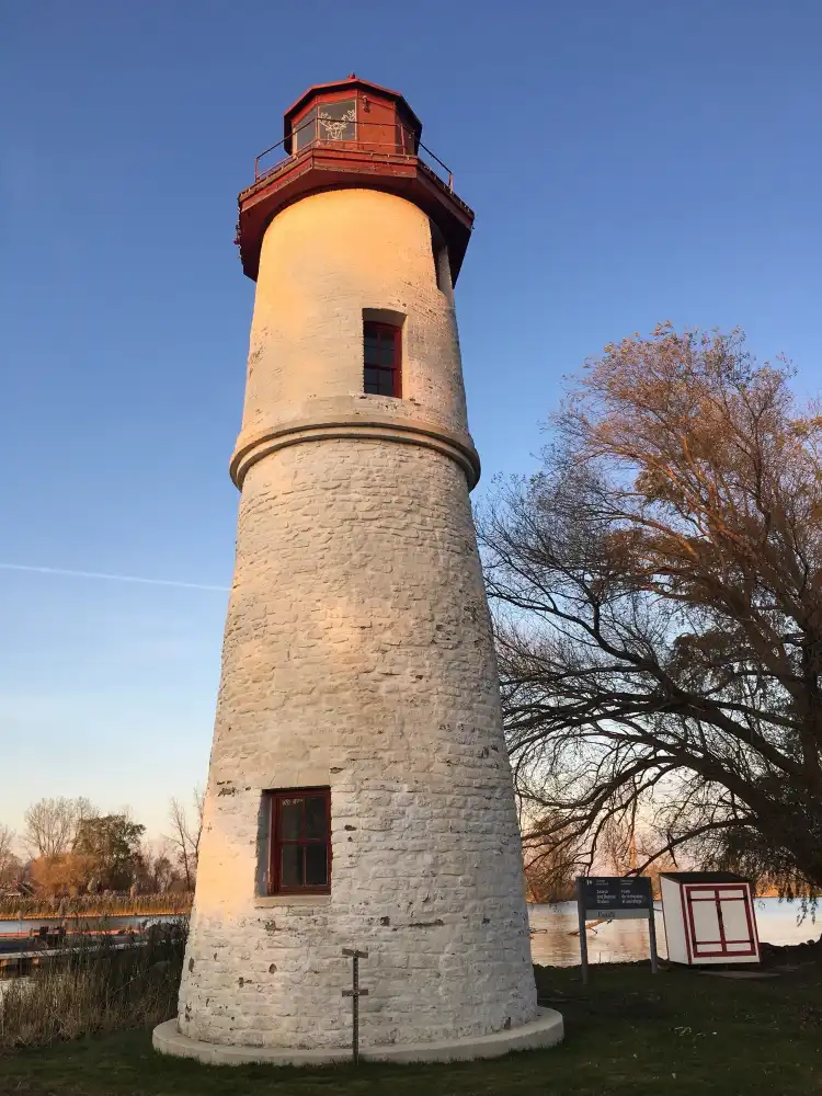 Hotels in Lakeshore