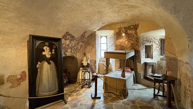 Château de Jumilhac and gardens