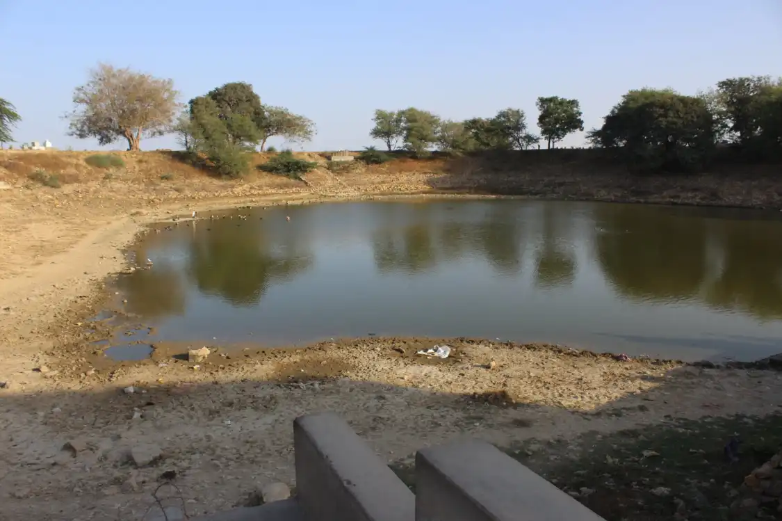 Hotels near Gopi Talab