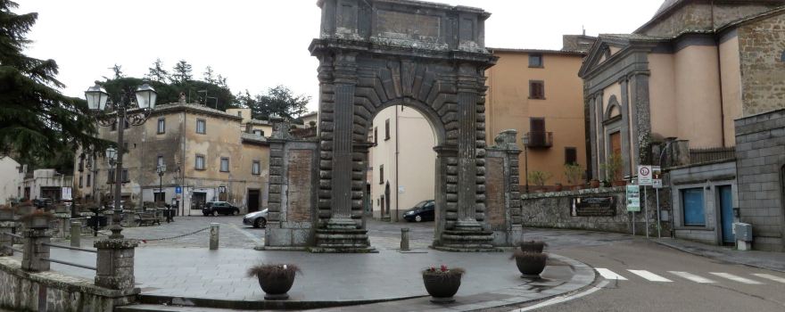 Porta Albana