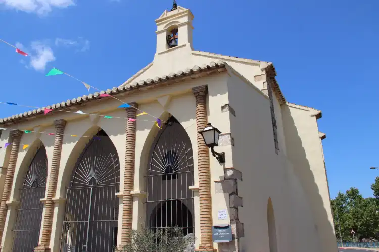 Hotels in Jalon