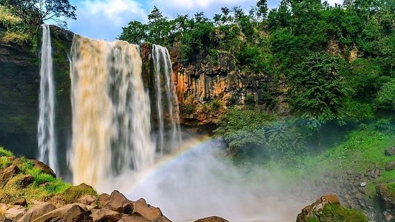 Phu Cuong Waterfall