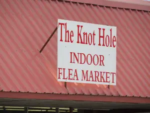 The Knot Hole