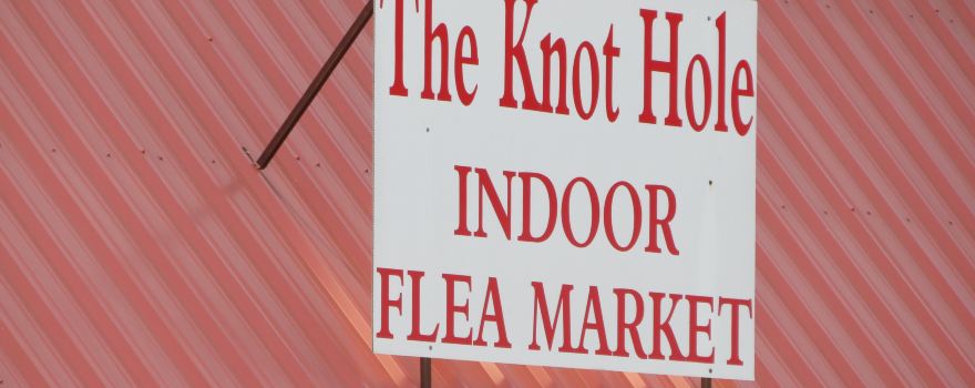 The Knot Hole