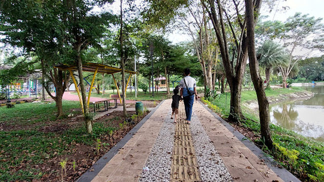 Adipura Park