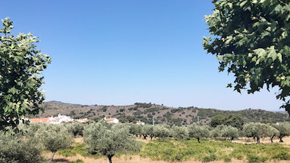 Campo de futebol dos Outeiros Santo António das Areias, Marvão