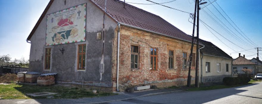 Épüló Trianon és Gördeszka Múzeum