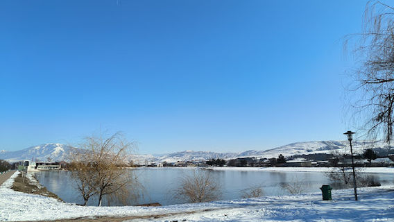 ახალციხის ტბა