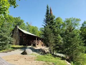 Deerfoot Lodge