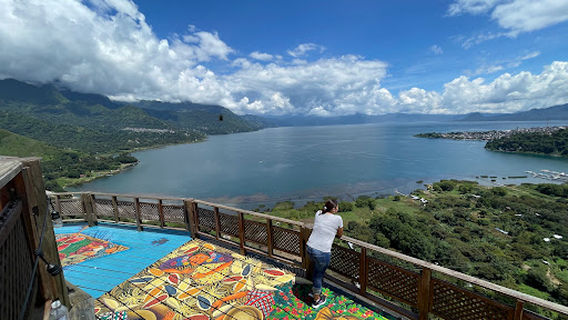 Mirador Kaqasiiwaan