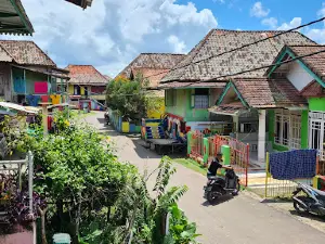 Desa Wisata Kampung Warna Burai