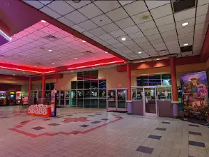 Regal UA Parkway Place