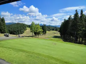 Prefectural Golf Ground