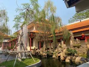 Thai-Chinese Cultural Center