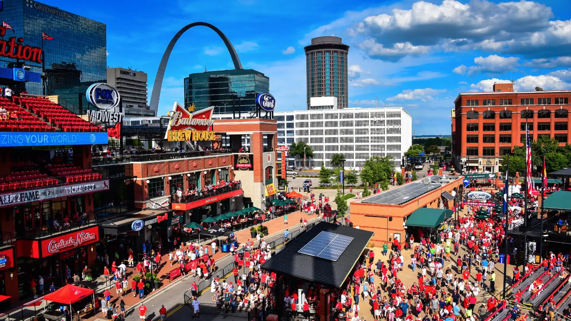 Hotels near Busch Stadium