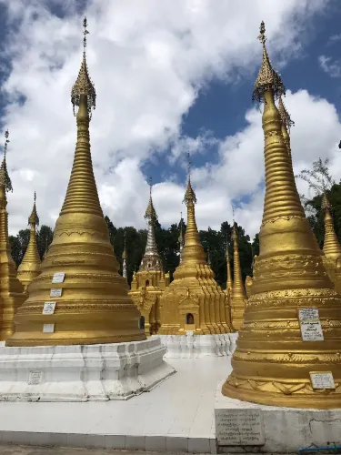 Shwe Oo Min Monastery