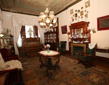 比尤特 自由行套票