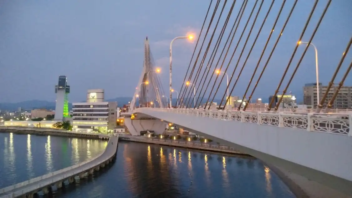 Hôtels à proximité de : Pont de la baie d'Aomori