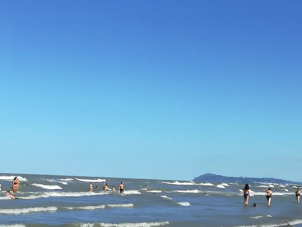 Hotel in zona Stabilimento Balneare Acquamarina - Bagno 98