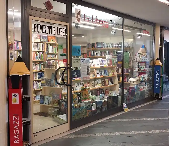 Hotels near La Libreria Talpa
