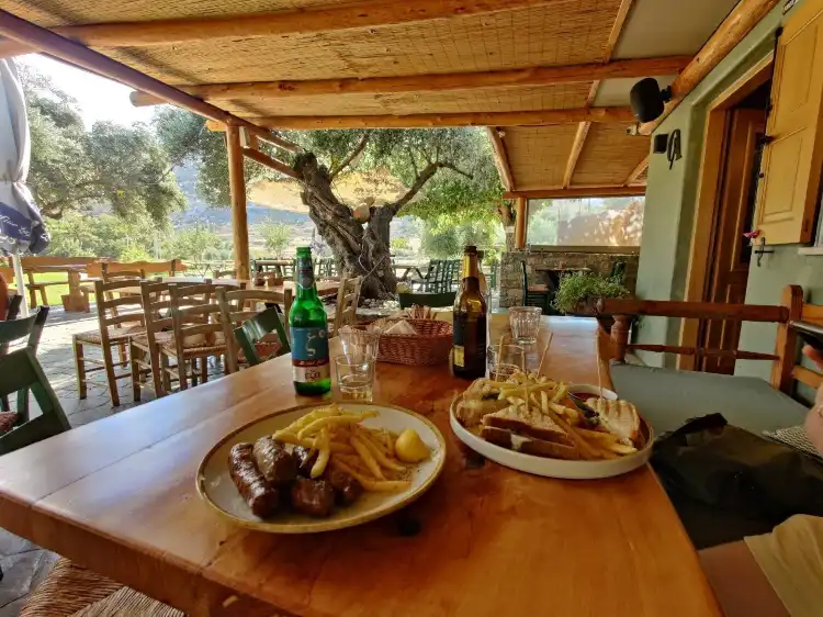 Hôtels à : Agios Vassilios