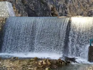 Banaz Stream