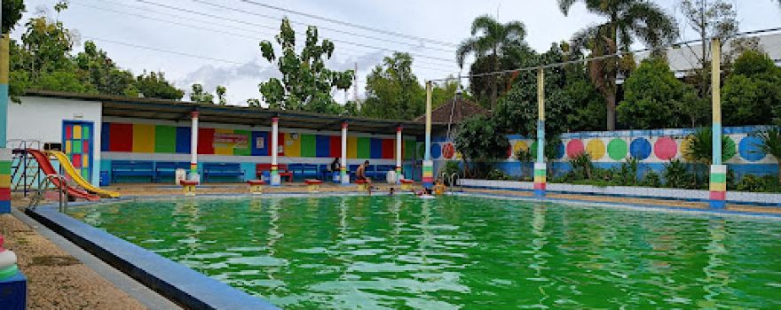 Sultan Sport Kolam Renang dan Futsal