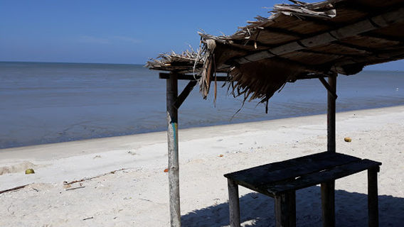Pantai Jono/Perjuangan