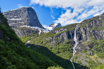 Briksdalsbre Mountain Lodge