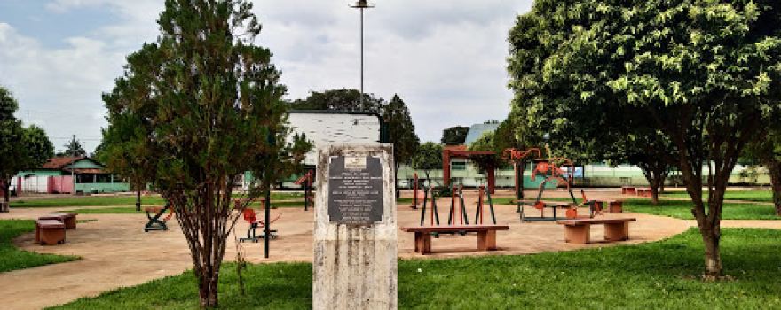 Praça da Rua Marieta Gonçalves Teixeira